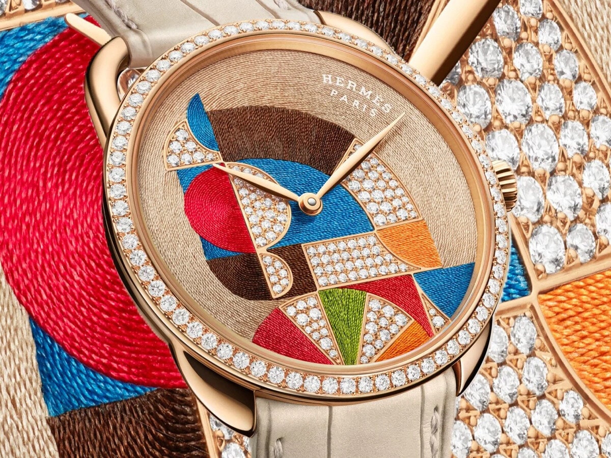 HERMES ノマドブラシル ヴォヤジャー Hand-Woven Silk Watch Dials: Hermès Has Developed Its Arceau