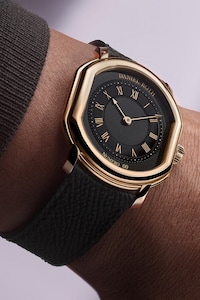 Hand-Guiloch&eacute; Gilt Dial Watches Image 1
