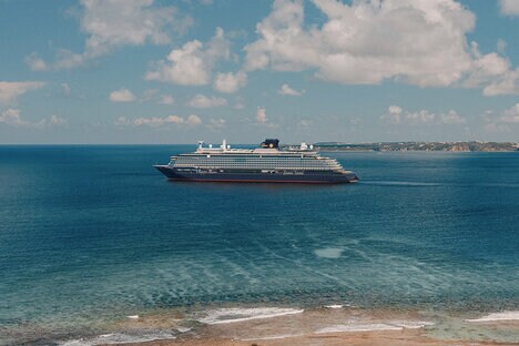 Resort-Style Caribbean Journeys