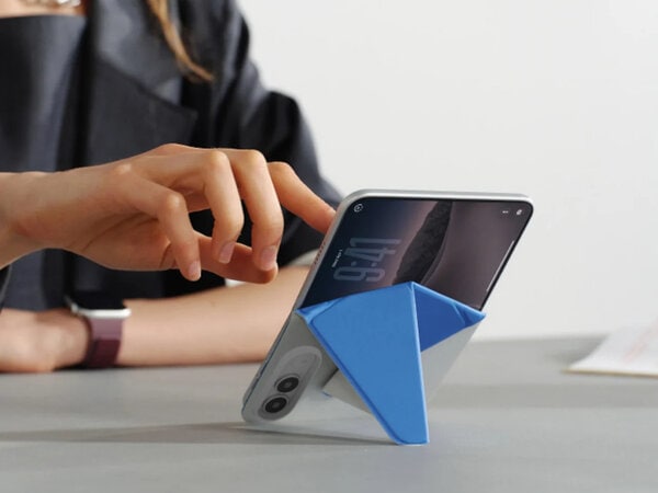 Origami-Inspired Phone Folios