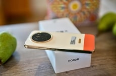 Slim High-Capacity Smartphones