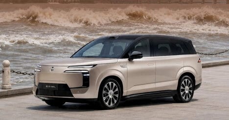 Extended-Range Luxury SUVs