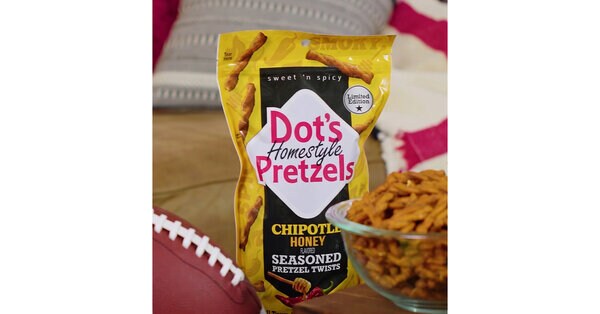 Sweet-Smoky Game-Day Pretzels