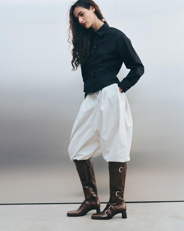 Square-Toed Fall Boots