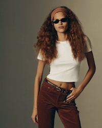 ’90s-Inspired Fall Essentials Image 4
