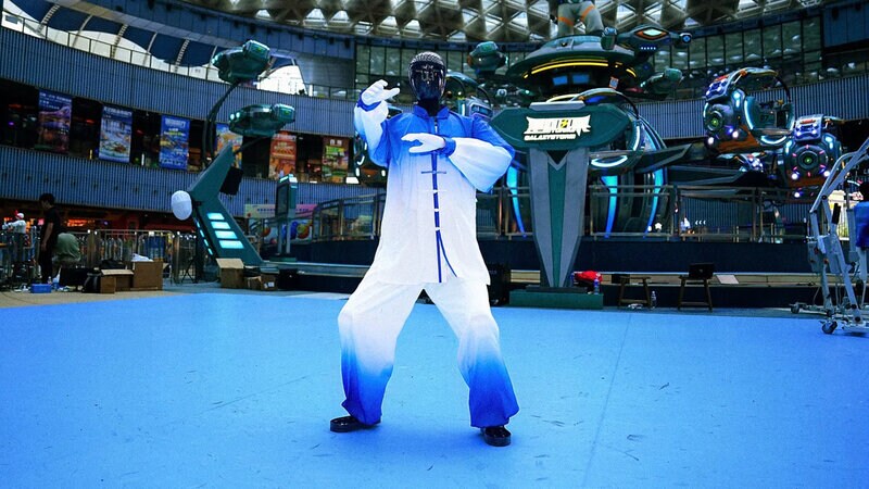 Public Robotic Attractions Article Thubnail