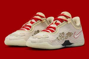 Holiday Basketball Sneakers Article Thubnail