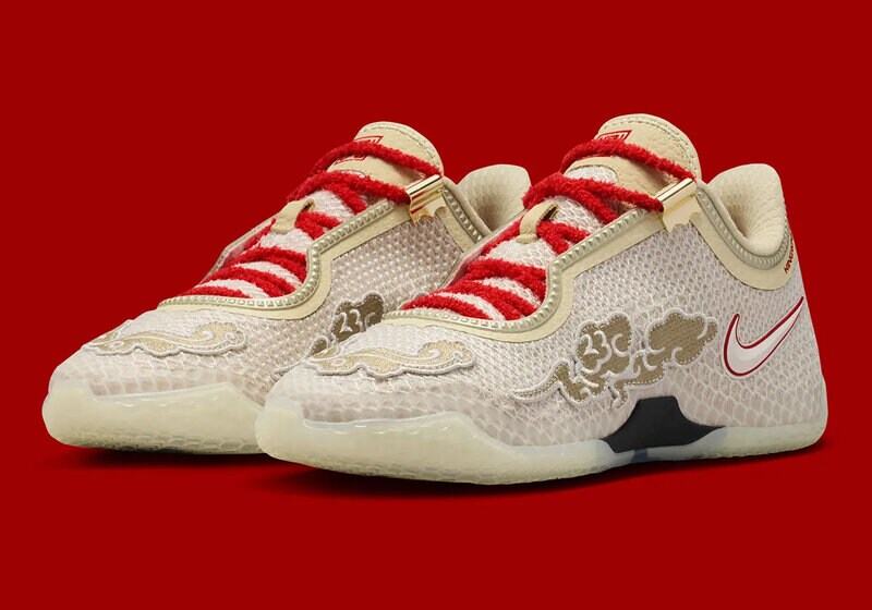 Holiday Basketball Sneakers Article Thubnail