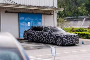 Chauffeur-Style Electric Sedans Article Thubnail