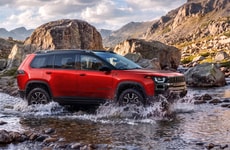 Hybrid Off-Road SUVs