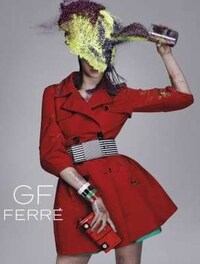 Sparkle-Drenched Campaigns Image 4