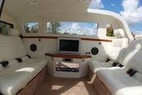 Luxurious Limo Choppers Image 2