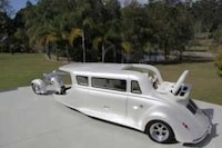 Luxurious Limo Choppers Image 3