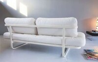 Mod Buttoned Seating Image 3