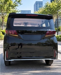 Compact Electric Family MPVs Image 6