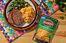 Cheddar Broccoli Mashed Potatoes