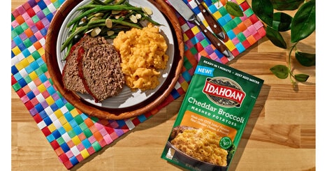 Cheddar Broccoli Mashed Potatoes