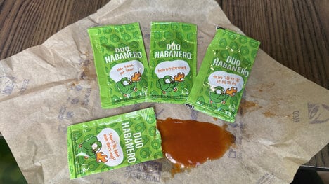 Crossover Sauce Packets