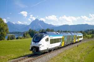 Hydrogen-Powered Passenger Trains Article Thubnail
