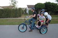 Multi-Passenger Electric Trikes Image 5