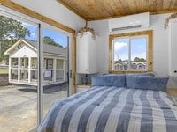 Park-Model Tiny Homes Image 7