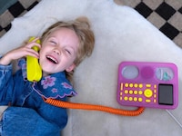 Screen-Free Kids Phones Image 2