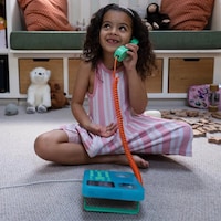 Screen-Free Kids Phones Image 7