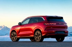 Flash-Charging Electric SUVs