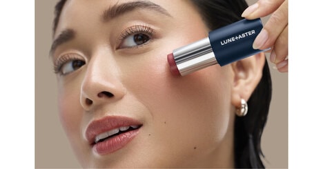 Multitasking Cream Makeup Sticks