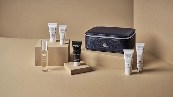 Luxury In-Flight Beauty Kits