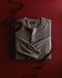 Elevated Holiday Gift Edits Image 6