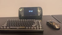 OLED Gaming Handhelds Image 6