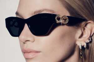 Sculptural Temple Sunglasses Article Thubnail