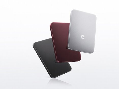 Ultra-Thin Magnetic Power Banks