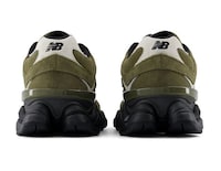 Hiking-Ready Chunky Sneakers Image 6
