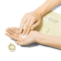 Award-Winning Luxury Mask Regimens Image 3