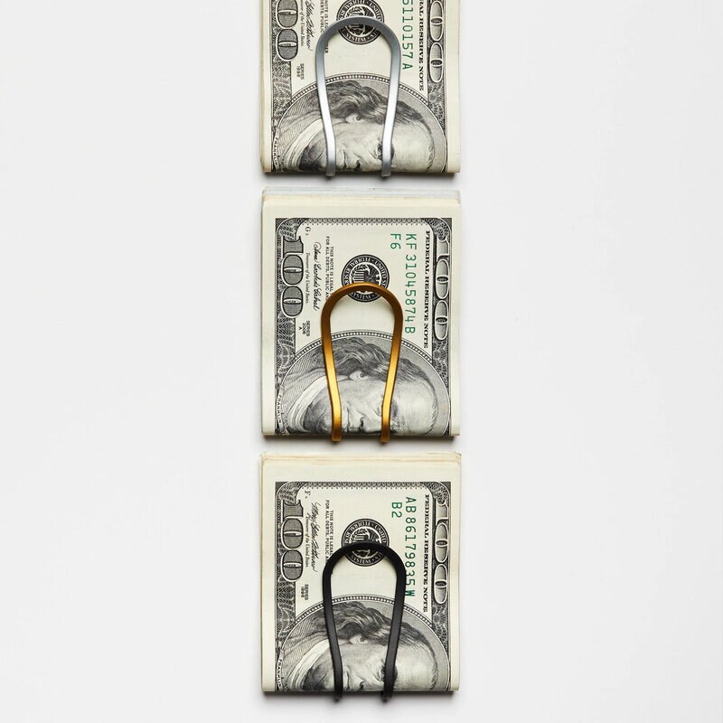 Slim Titanium Money Clips Article Thubnail
