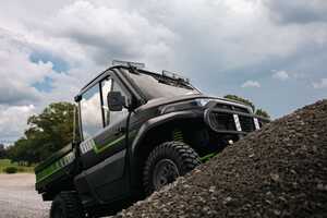 Battery-Powered Utility Vehicles Article Thubnail