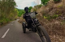 Leaning Cargo E-Trikes