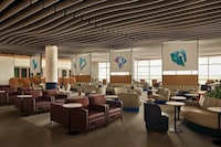 Record-Size Airport Lounges Image 5