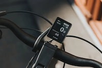 Compact Commuter E-Bike Motors Image 4