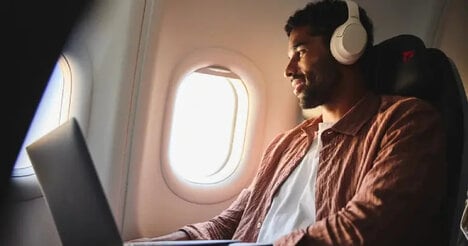 Globally Connected Airline Wi-Fi