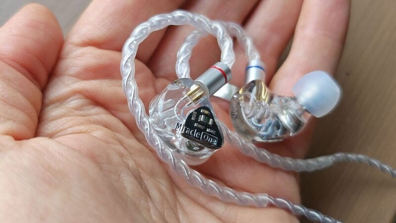 Transparent Single Earphones