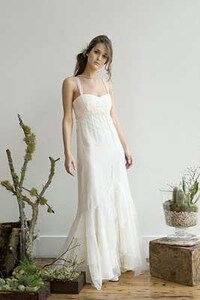 Slip-Like Weddings Gowns Image 2