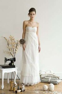 Slip-Like Weddings Gowns Image 4