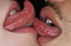 42 Lip-Locking Kisses