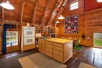 Luxury Barn Homes Image 3