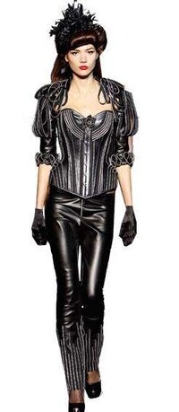 Gothic Lolita Looks Image 6