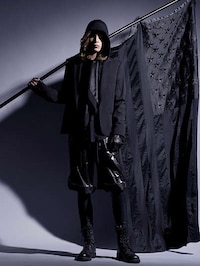 Bold Black Menswear Image 4
