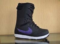 Colortastic Snowboard Boots Image 2